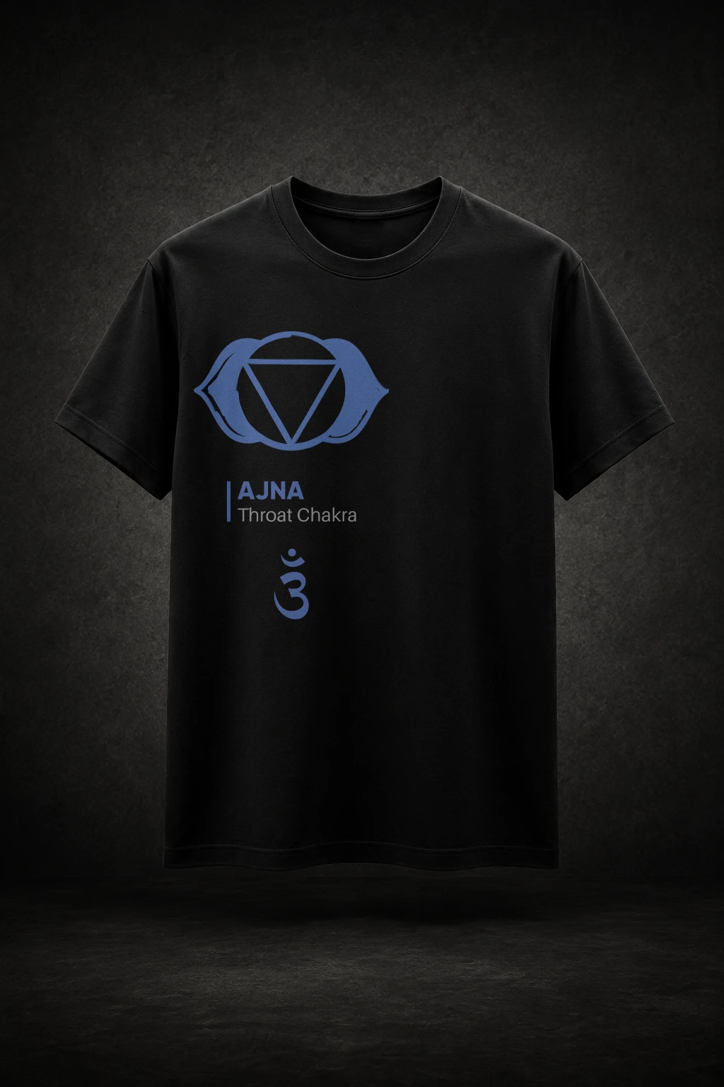 Camiseta preta com estampa de chakra inspirada em espiritualidade