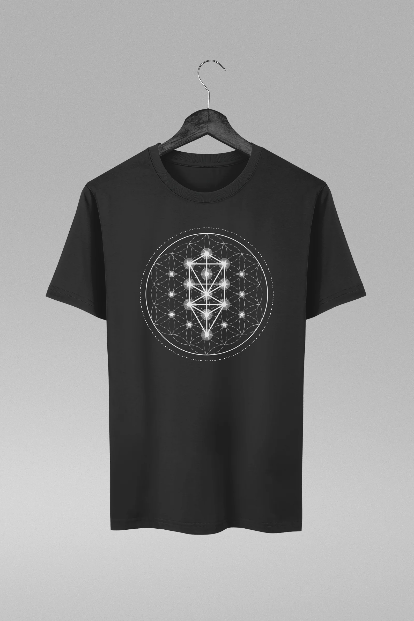 Camiseta preta com estampa da Árvore da Vida Geometria Sagrada