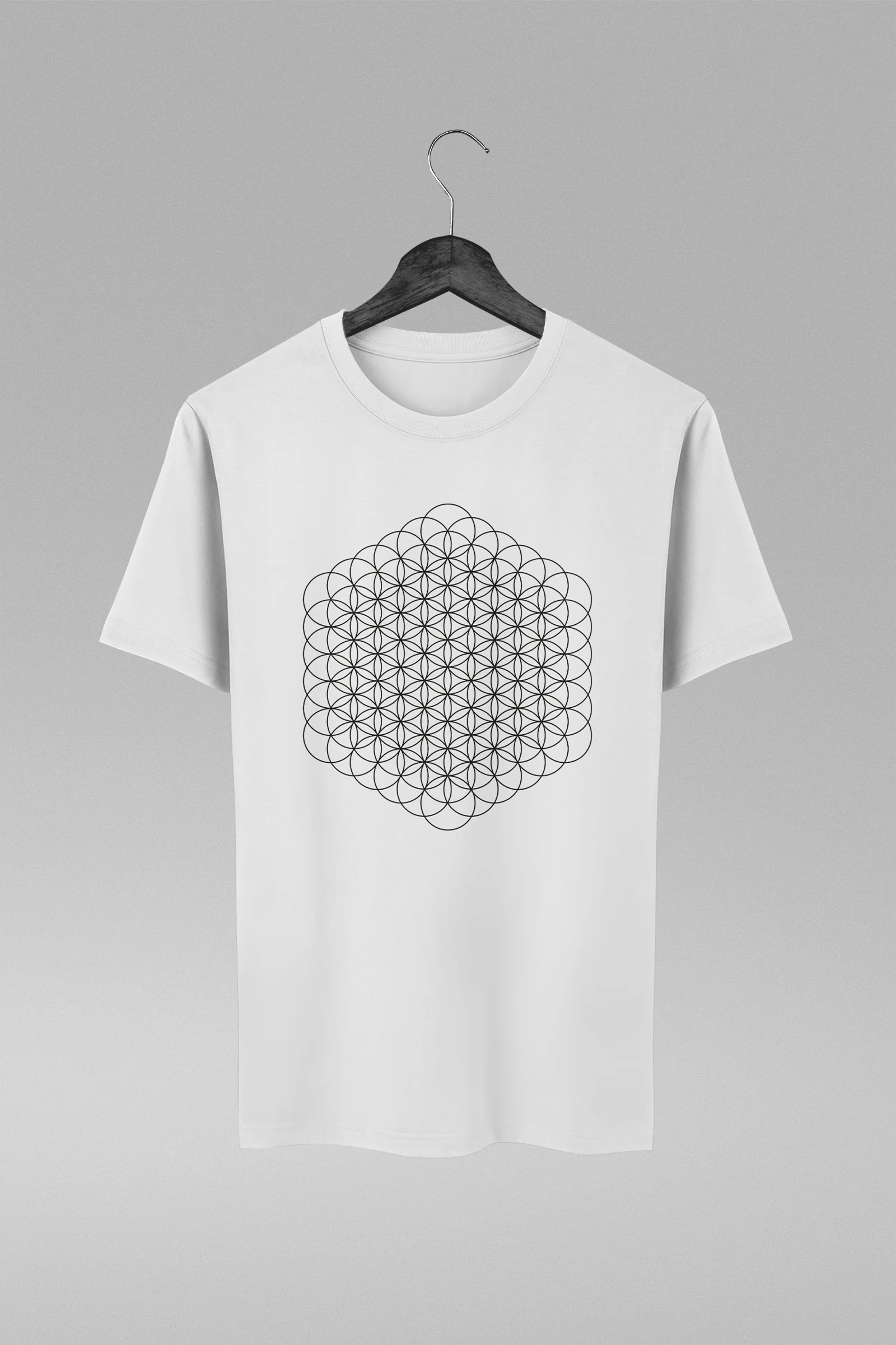 Camiseta branca com estampa da Flor da Vida Geometria Sagrada