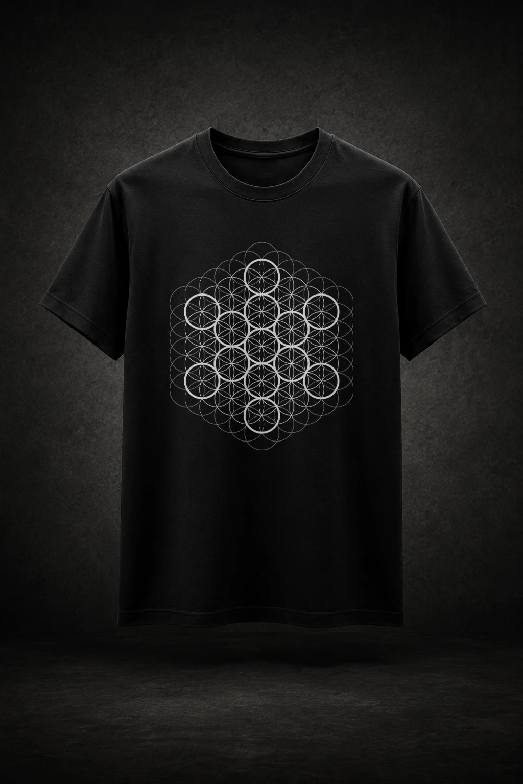 Camiseta preta com estampa do Fruto da Vida Geometria Sagrada