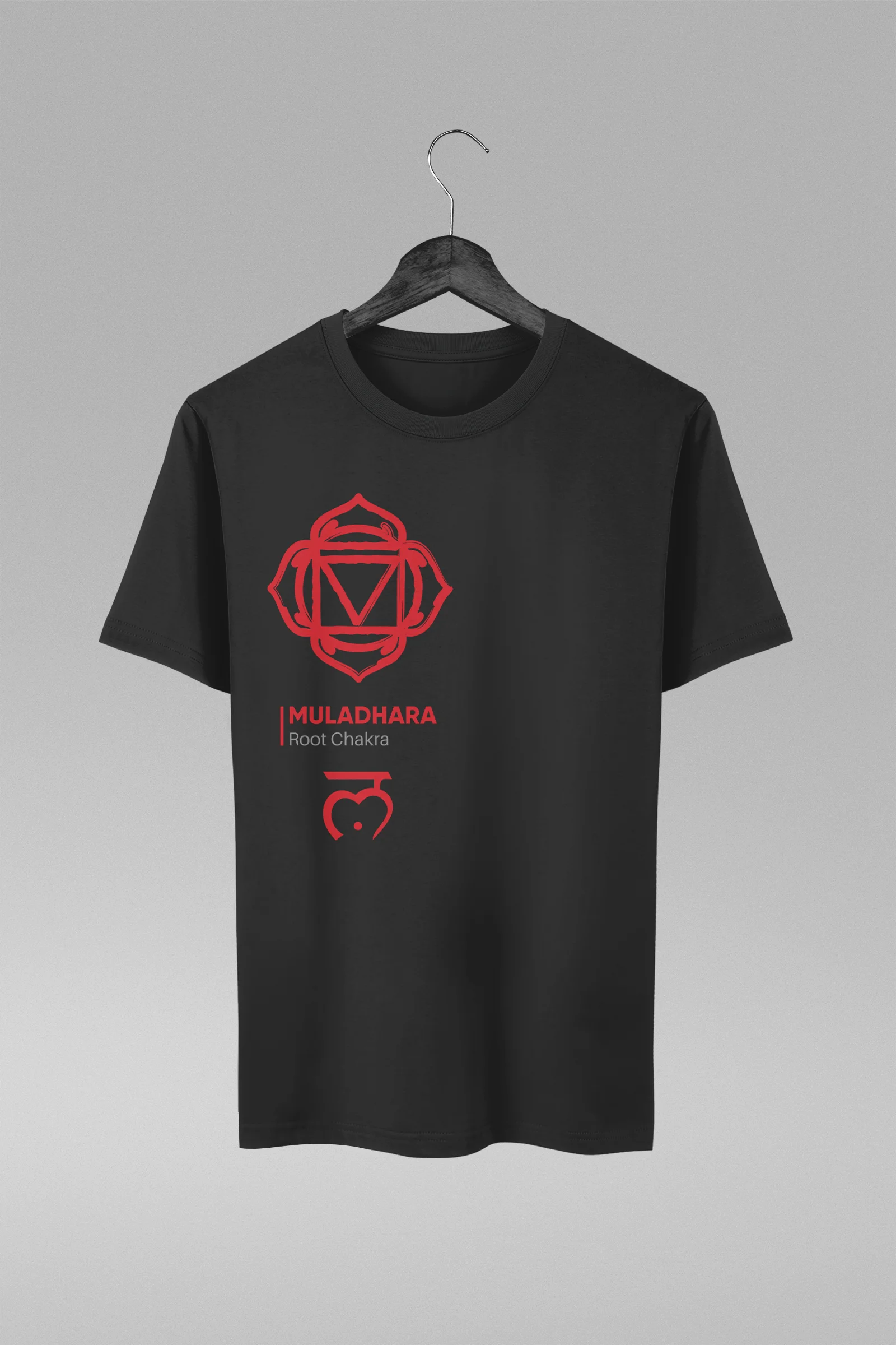 Camiseta preta com estampa de chakra inspirada em espiritualidade