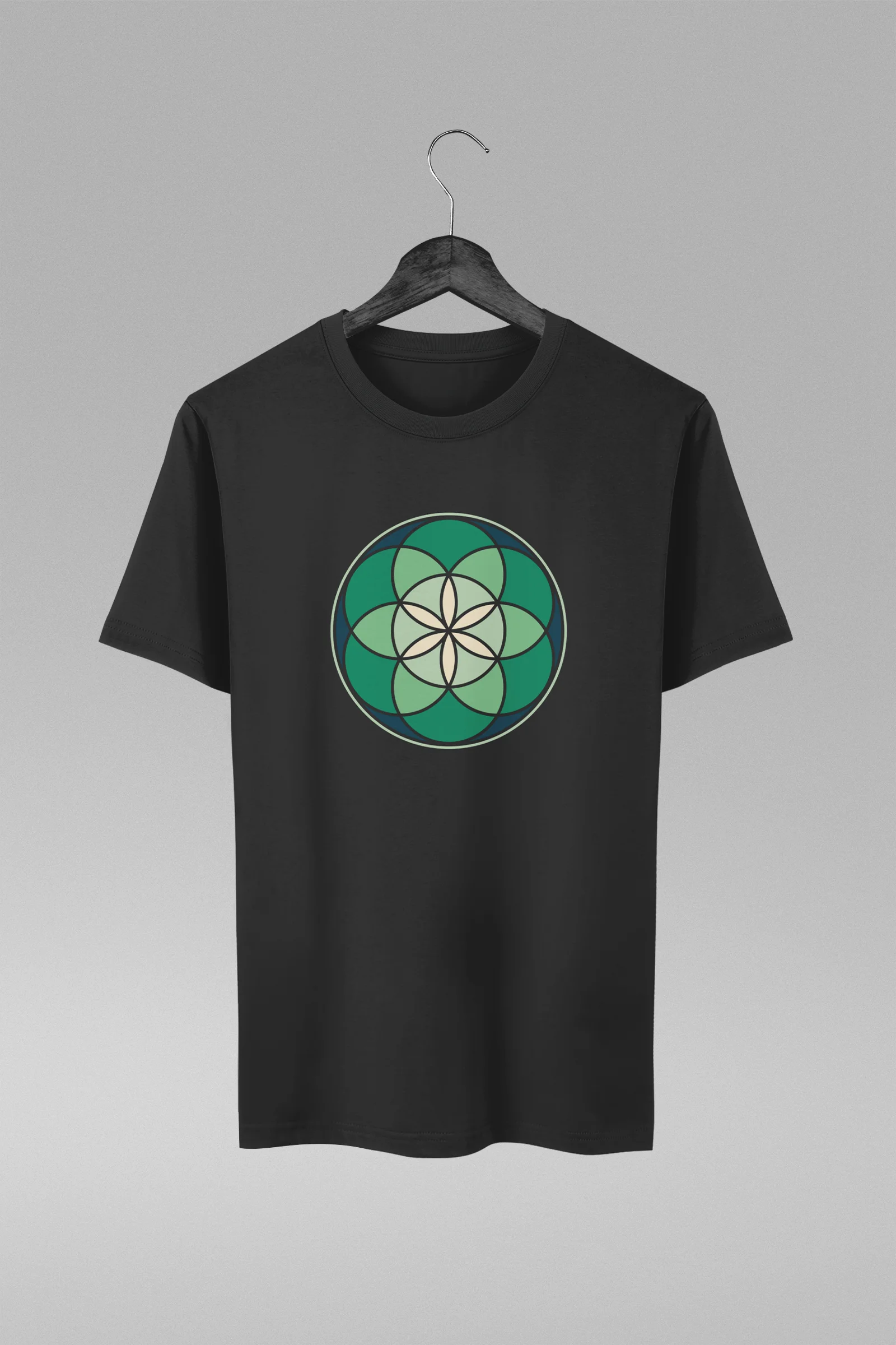 Camiseta preta com estampa da Semente da Vida em geometria sagrada